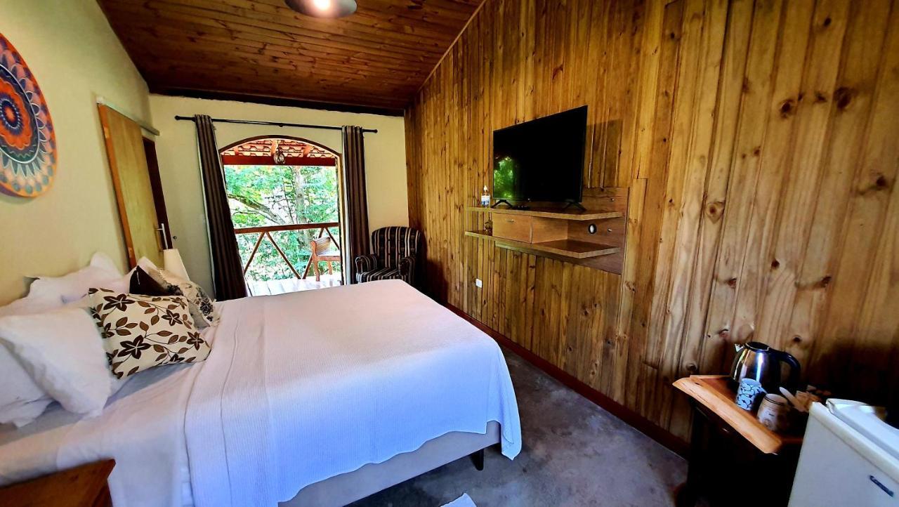 Bed and Breakfast Sitio Belucci Пиньялзинью Экстерьер фото